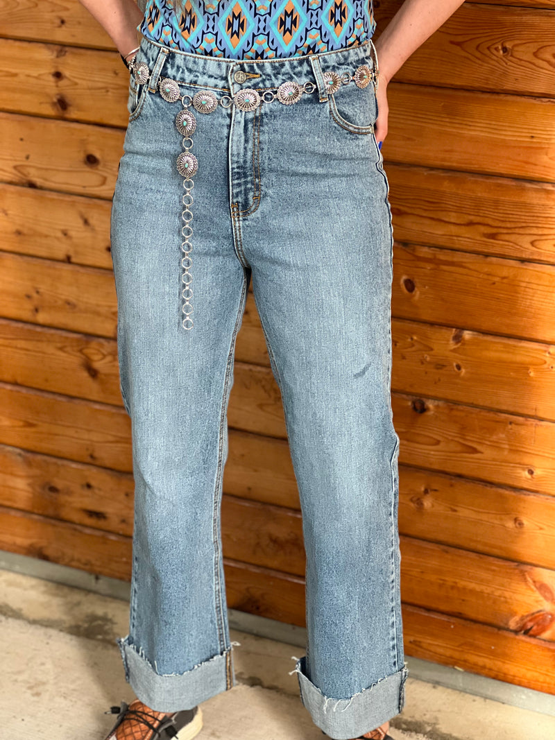 The Beth Midrise Strait Leg Jeans